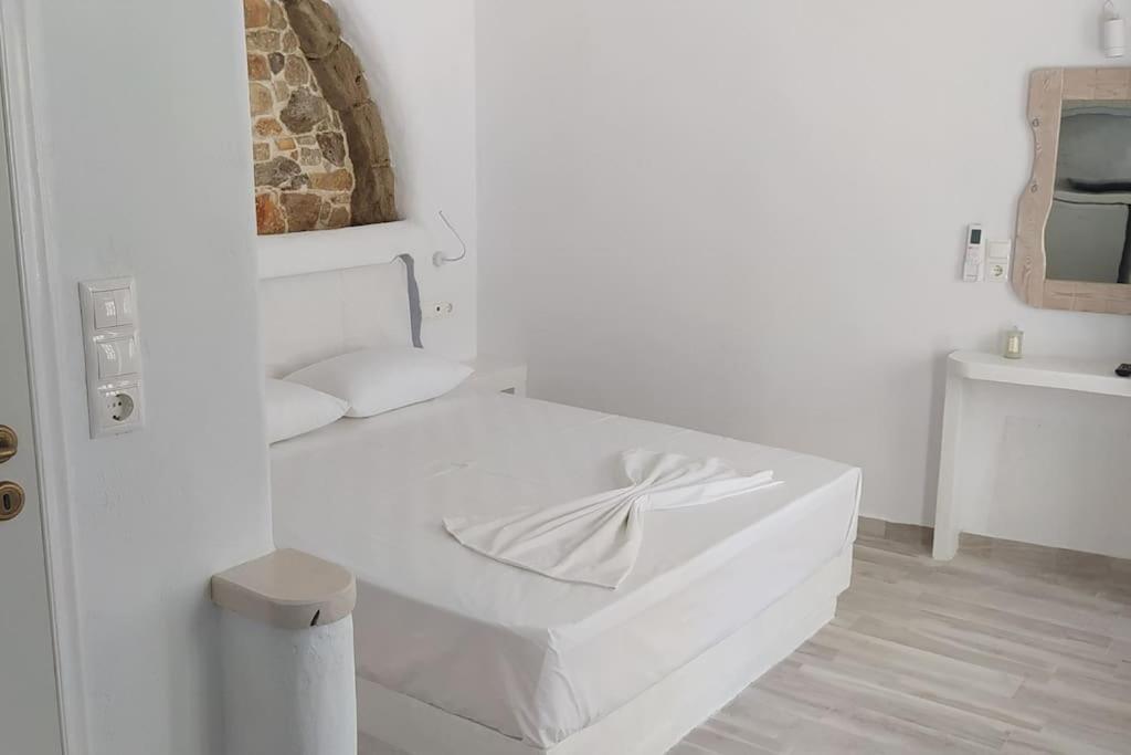 Naxion Esti - Διαμονή Στην Παλιά Χώρα Της Νάξου Villa Naxos City Buitenkant foto